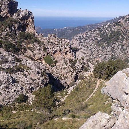 Affittacamere Casita De Montana Cerca Del Mar Fornalutx Esterno foto