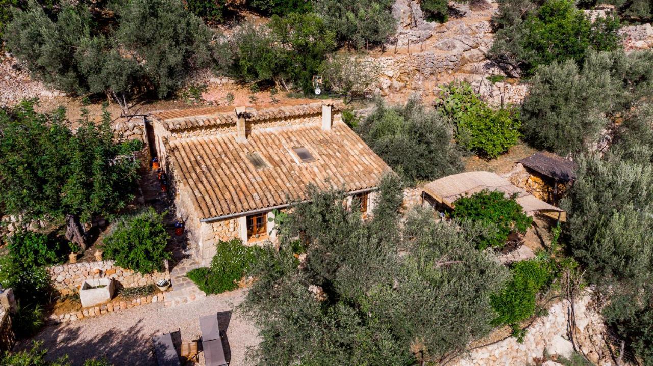 Affittacamere Casita De Montana Cerca Del Mar Fornalutx Esterno foto
