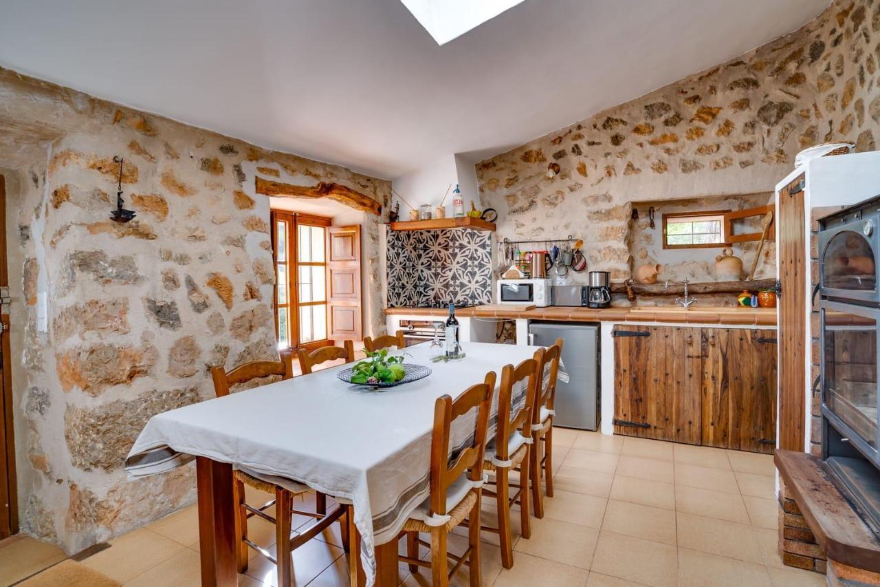 Affittacamere Casita De Montana Cerca Del Mar Fornalutx Esterno foto
