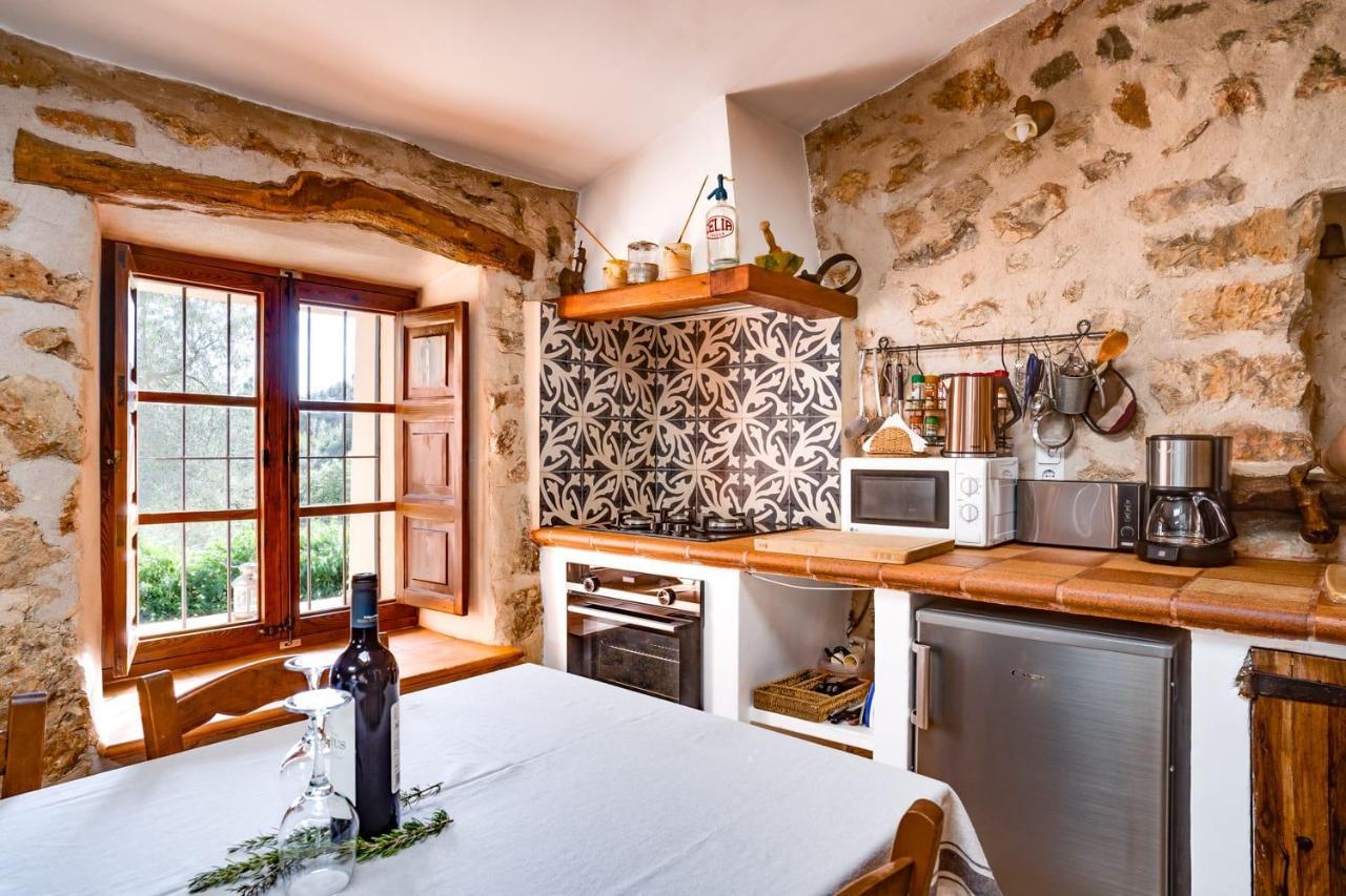 Affittacamere Casita De Montana Cerca Del Mar Fornalutx Esterno foto