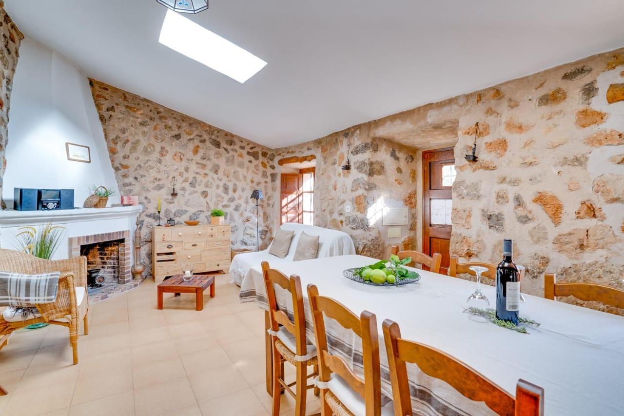 Affittacamere Casita De Montana Cerca Del Mar Fornalutx Esterno foto