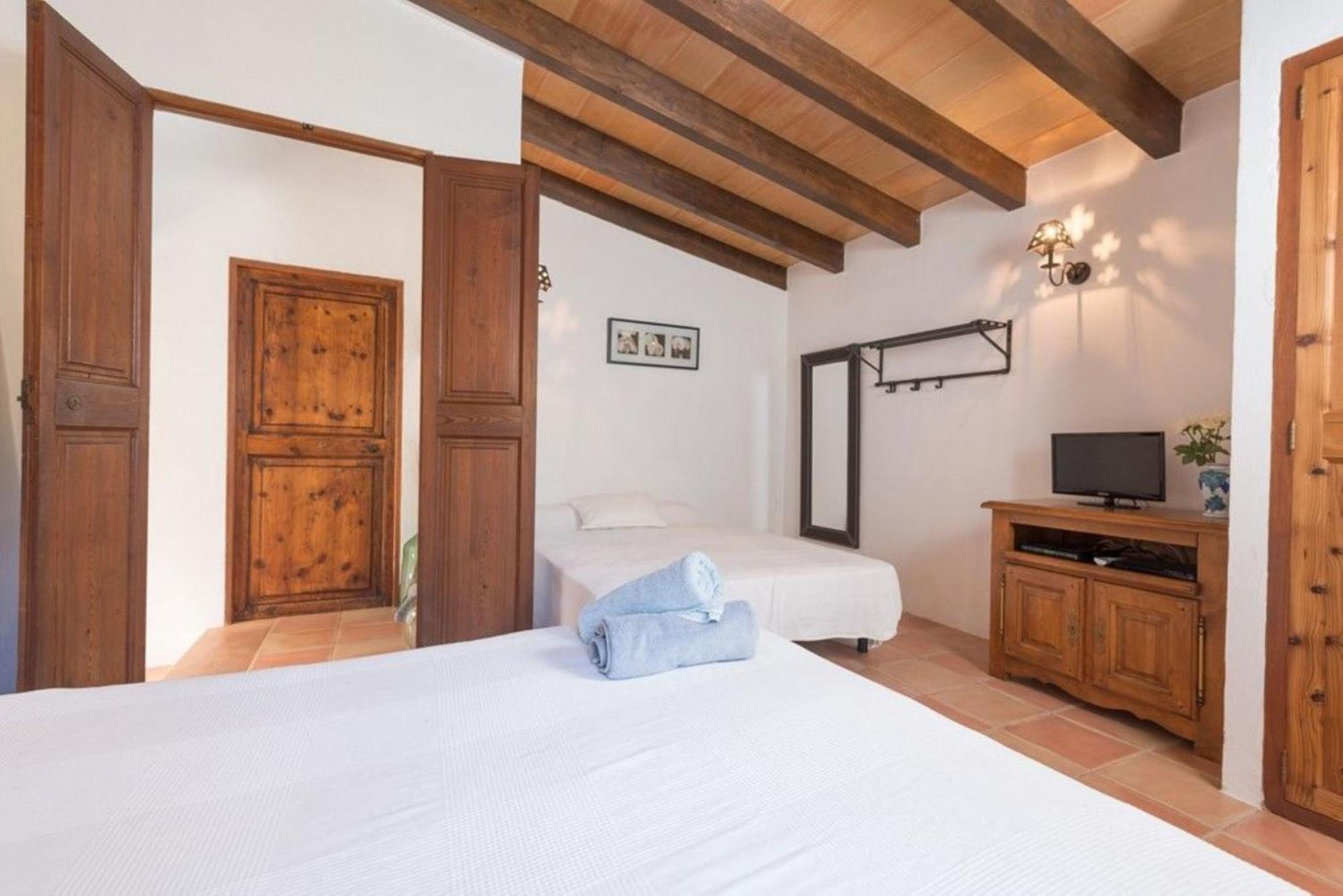 Affittacamere Casita De Montana Cerca Del Mar Fornalutx Esterno foto