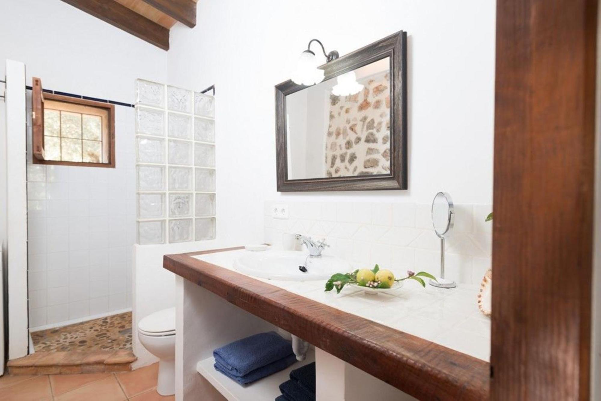 Affittacamere Casita De Montana Cerca Del Mar Fornalutx Esterno foto