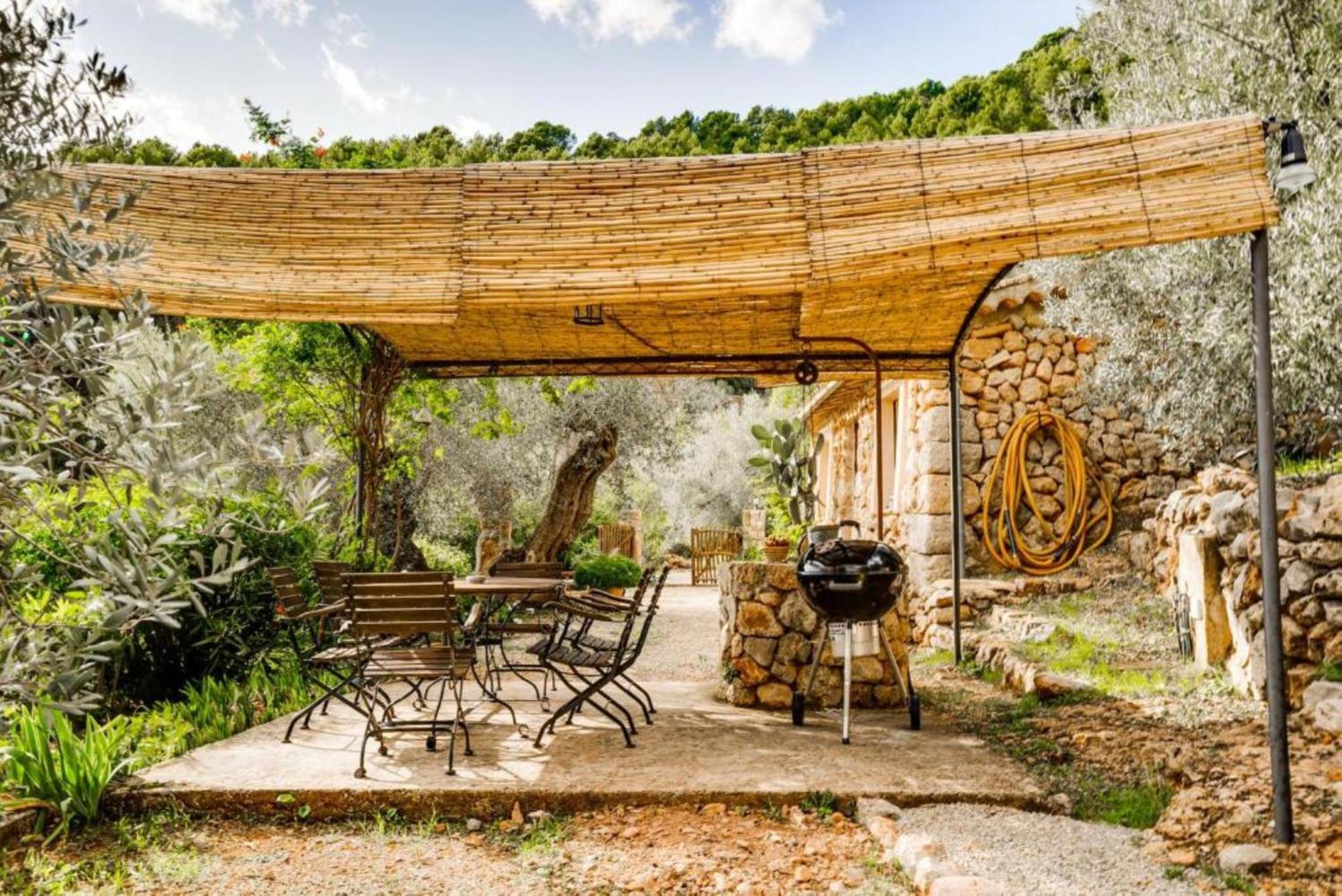 Affittacamere Casita De Montana Cerca Del Mar Fornalutx Esterno foto